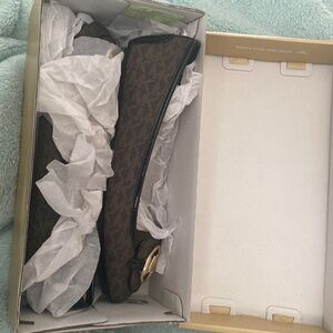 In box Michael Kors brown flats 7.5